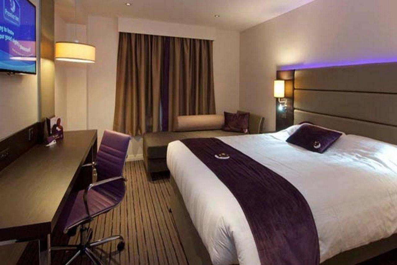 Premier Inn Bedford South Kempston Exterior photo